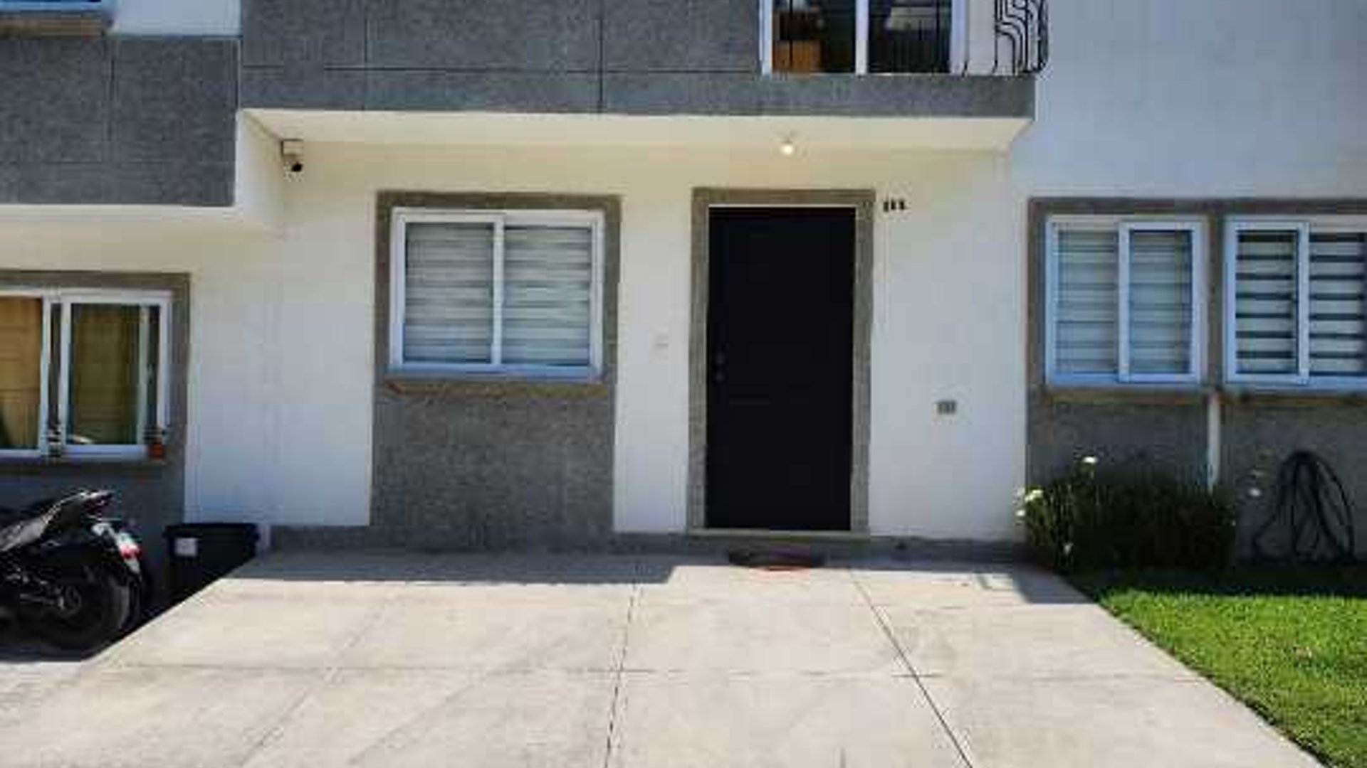 Vendo casa en Celajes de Navarra, San José Pinula
