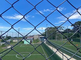 Vendo Canchas de Football - 2