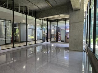 En renta Local Comercial en zona 13 Americas - 2