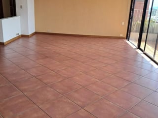 Apartamento en Venta en Zona 10 frente a CC La Estacion - 3
