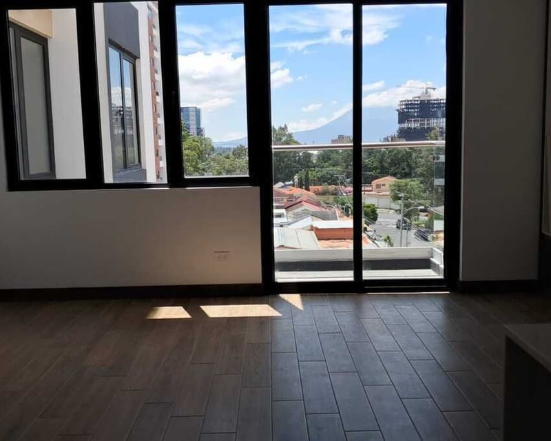 Apartamento en ALQUILER en 21b+ zona 15