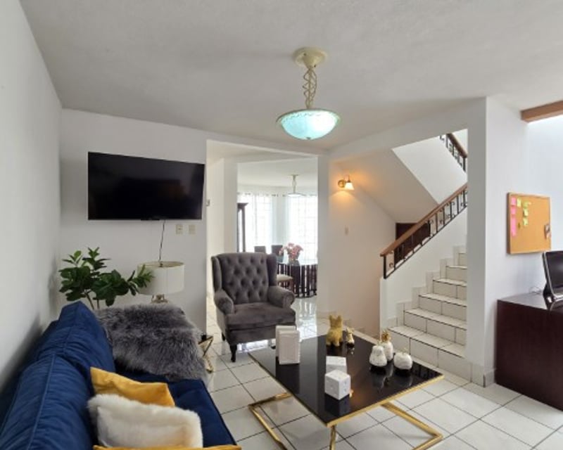 Casa en Venta San Cristóbal, Sector B-1 Zona 8 de Mixco
