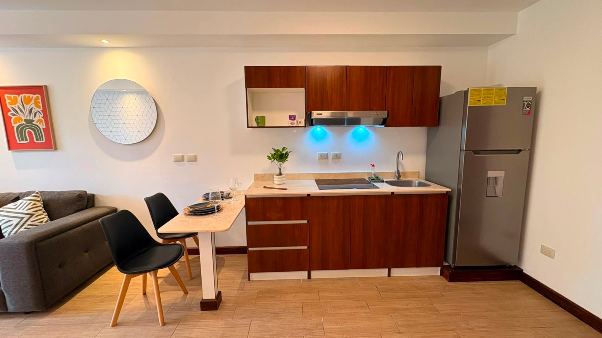 Apartamento en Renta en Edificio Badú, zona 16 - Miniatura 5