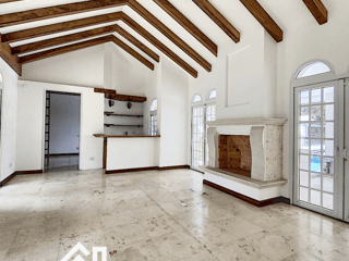 Espectacular Casa  en venta area de cayala, zona 16 - Image 32