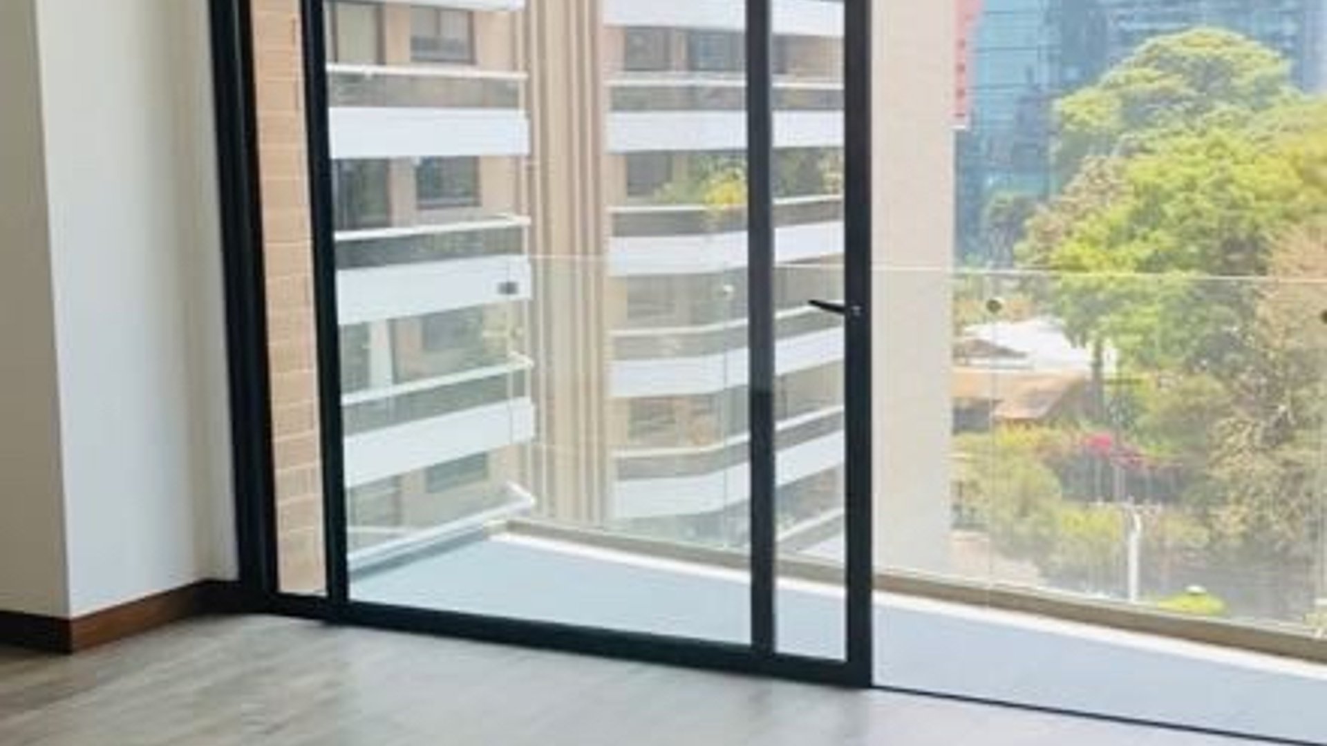 Apartamento para estrenar en Renta en Reserva 10, Zona 10 - Miniatura 3