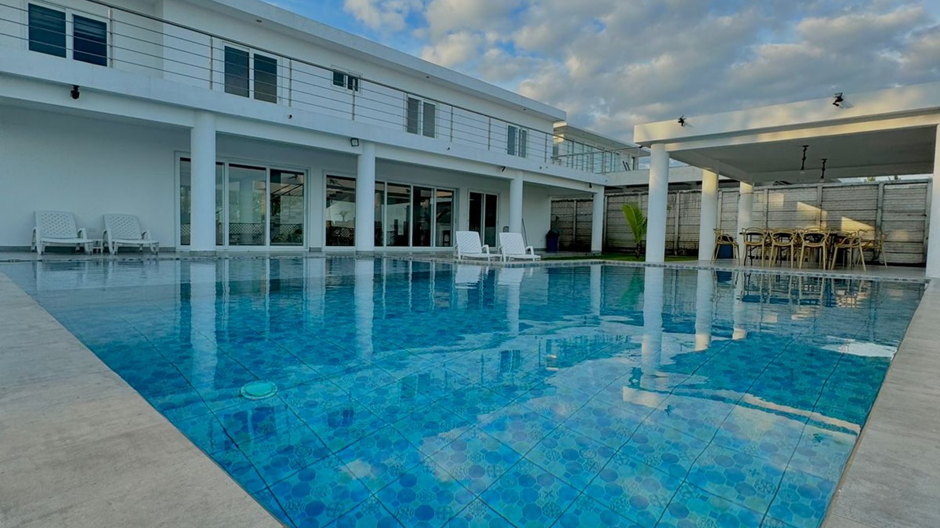 Casa De Lujo En Venta - Puerto De Iztapa