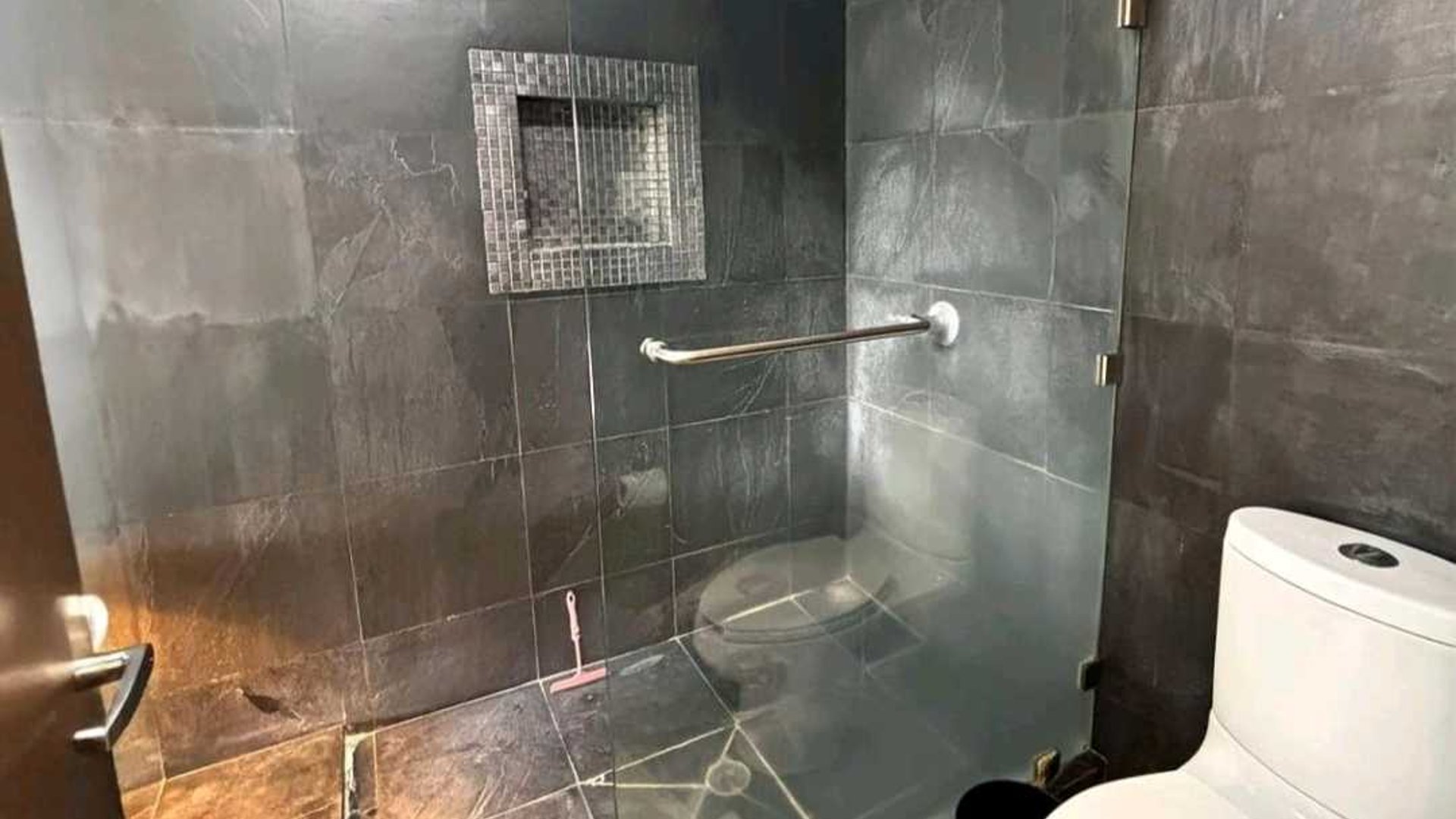 APARTAMENTO EN VENTA ????Edificio 4Venecia, Zona 4 - Miniatura 8