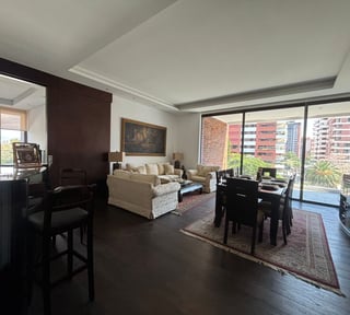 Apartamento en Alquiler / Venta Edificio Echo, zona 14