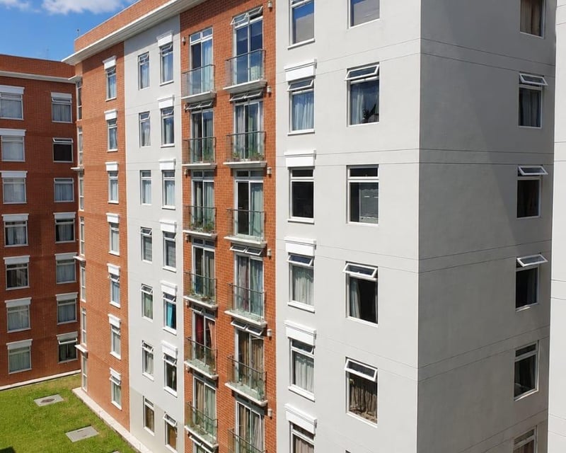 📍 APARTAMENTO EN VENTA – 3 HAB | EDIFICIO HISTÓRICO I | ZONA 1