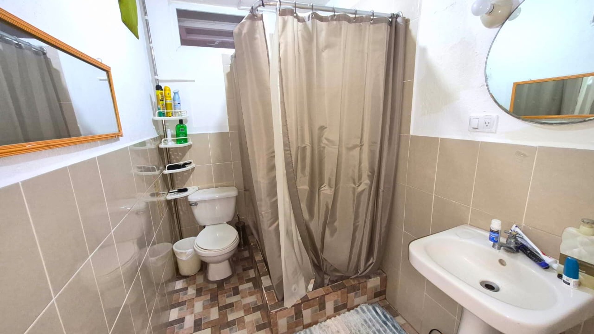 VENTA Casa Zona 17 Condominio La Colina Sabana Arriba  - Miniatura 9