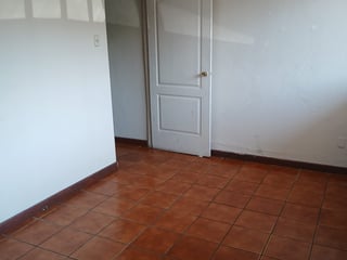 Oficina en Alquiler en Zona 10 - 2