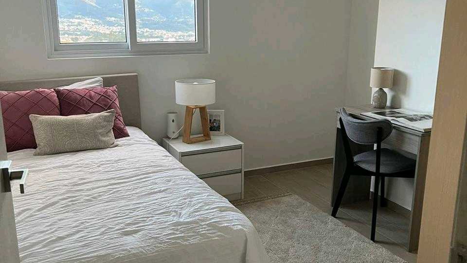 APARTAMENTO EN ALQUILER / VENTA ???? Edificio Andares, Zona 12 - Miniatura 4