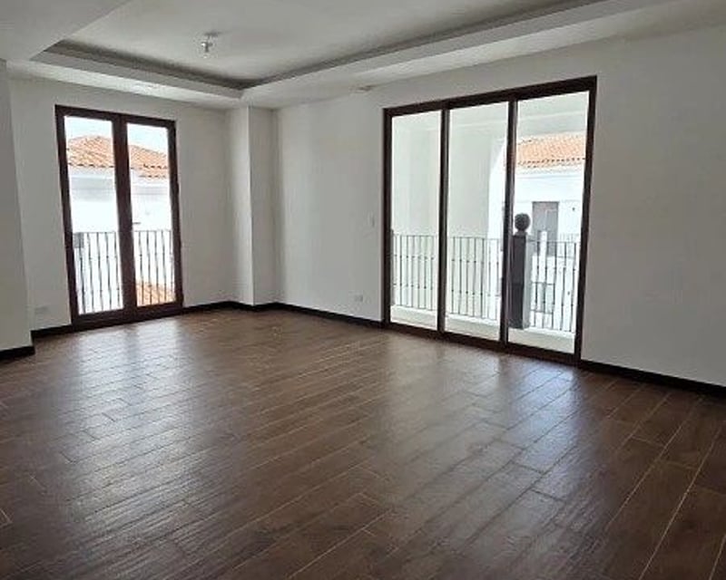 Apartamento en Renta en Lirios de Cayalá | A pasos de Paseo Cayalá