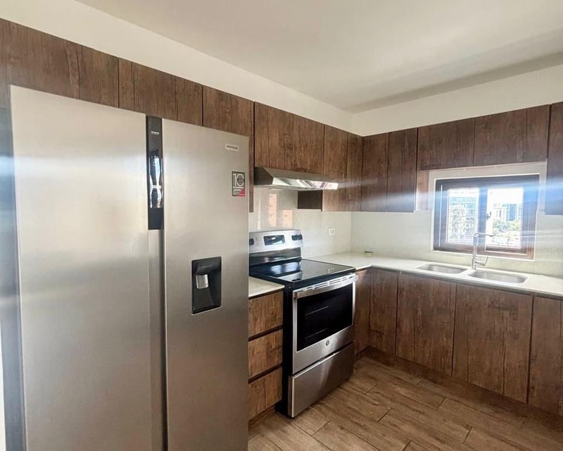 Apartamento en renta con linea blanca de 3 habitaciones Z10 Ref-5627