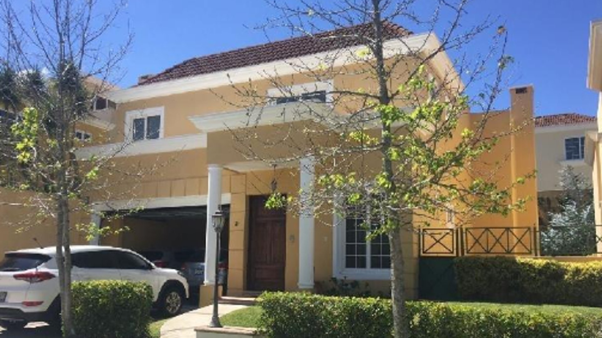 Casa en Venta en Condominio Carretera a Fraijanes.