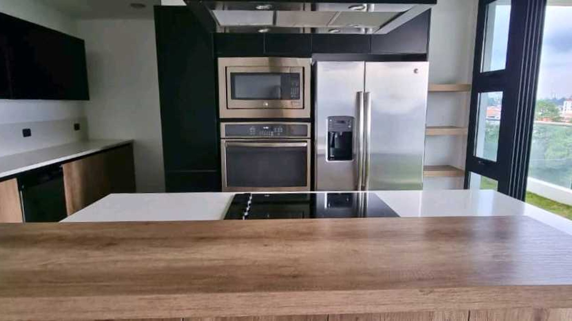 APARTAMENTO EN ALQUILER???? Edificio Zen Cayalá, Zona 16 - Miniatura 2