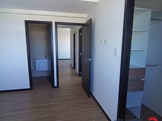 Apartamento en Venta, Zona 11 (V9968) - 2