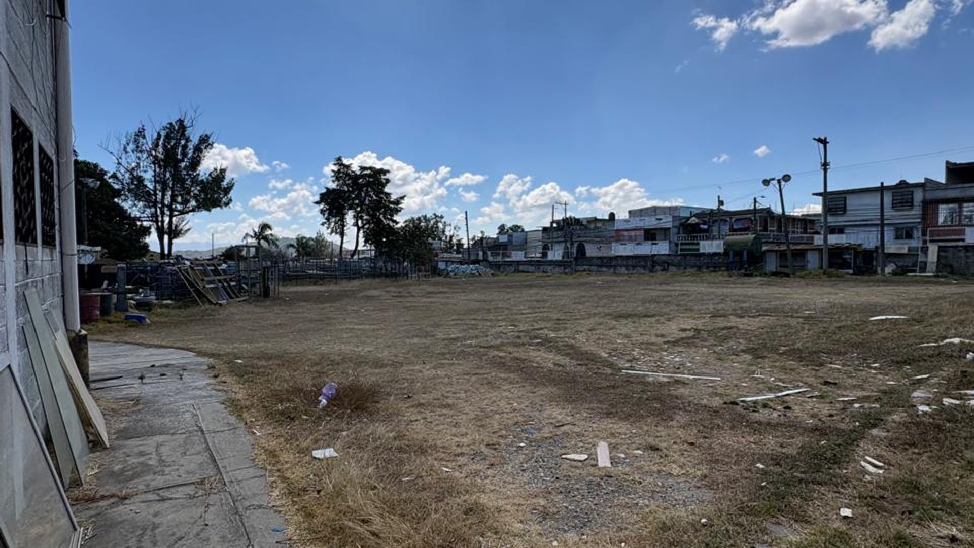 Bodega en venta-renta en Zona 6 Mixco - Miniatura 20