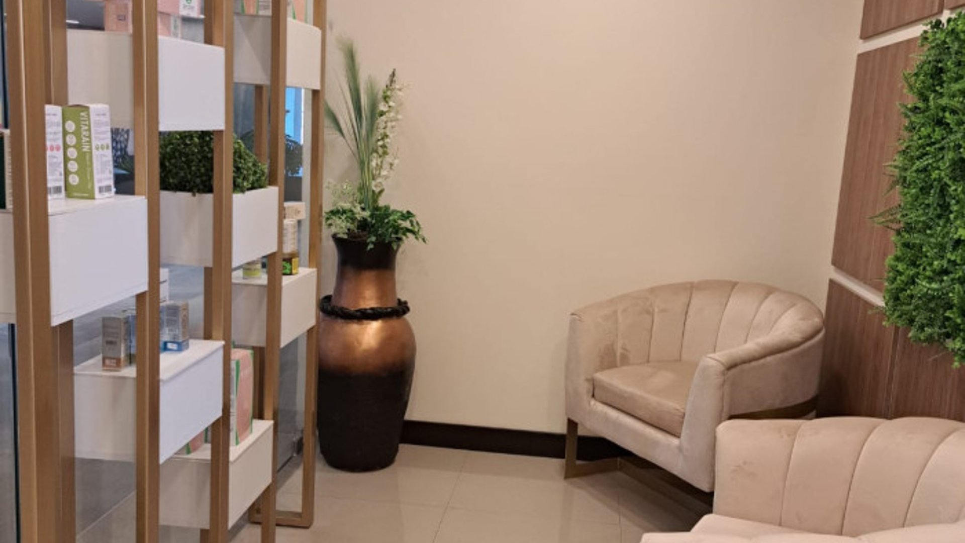 Centro de Bienestar y Relajación Natural en Venta - Miniatura 7
