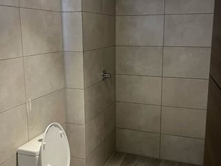 PARQUE 10 APARTAMENTO RENTA TRES HABITACIONES Z. 10 - 5