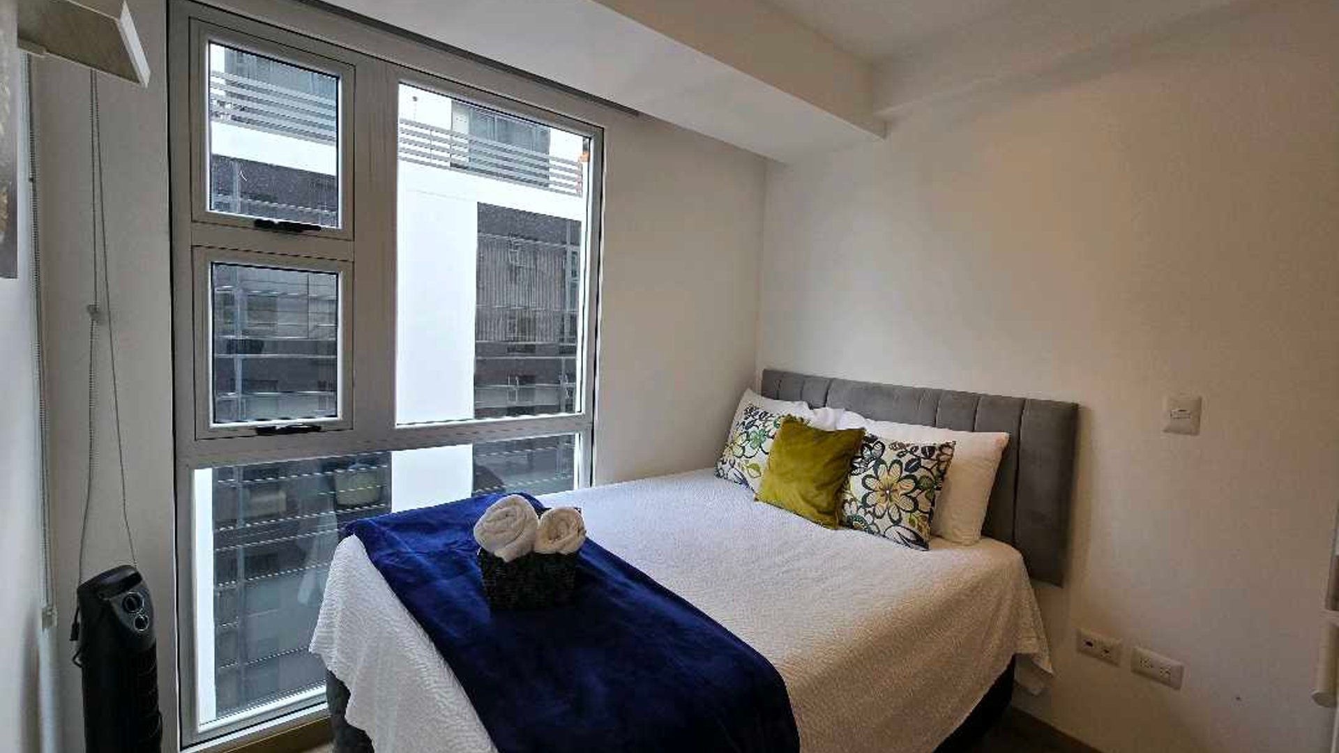 APARTAMENTO AMUEBLADO EN ALQUILER EN ZONA 10 - - Miniatura 14