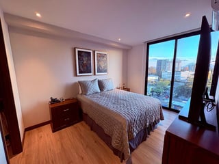 APARTAMENTO AMUEBLADO EN VENTA  |  ARTIS  |  ZONA 13 - 3