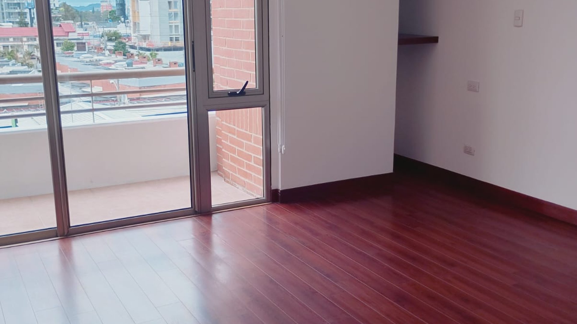 Exclusivo Apartamento de 150 m² en Renta - Zona 10, Guatemala - Miniatura 8