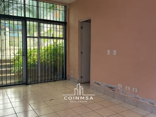 Ofibodega en renta zona 7 / Colonia Toledo - 2