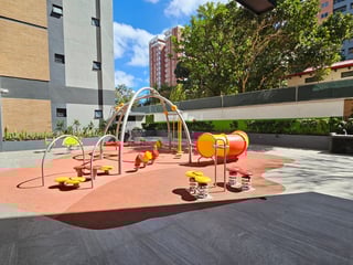 2-Bedroom Apartment in Zona 10, Guatemala City - Parking, Balcony - $7,000 USD - Image 3