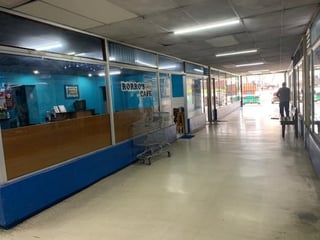Local Comercial en Renta en Centro Comercial Zona 5 - 4