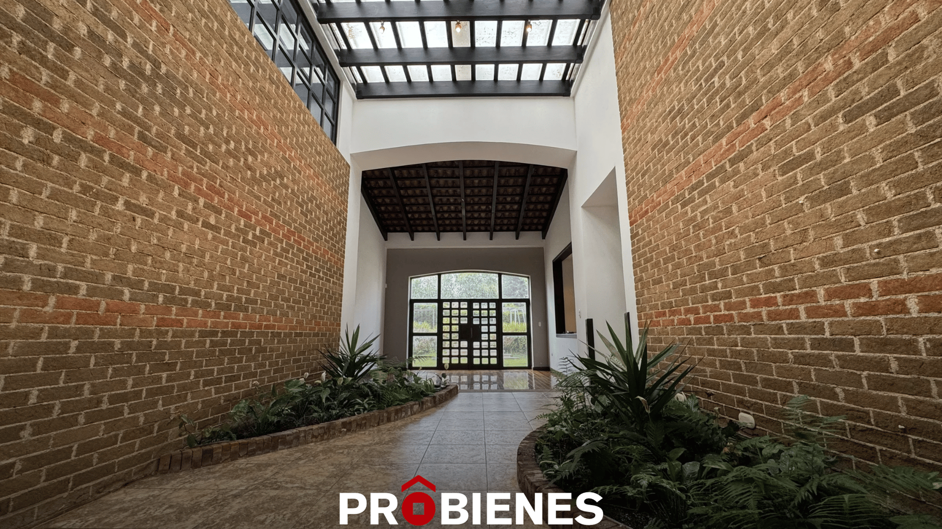 Casa en Venta | Renta en KM 18.5 CAES - Image 1
