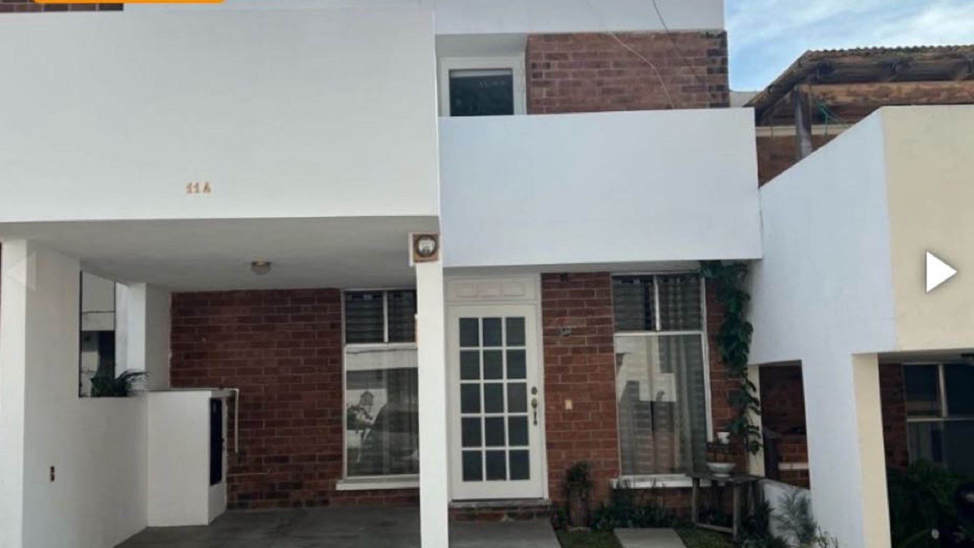 Vendo Casa en Montesano Zona 16 - Image 1
