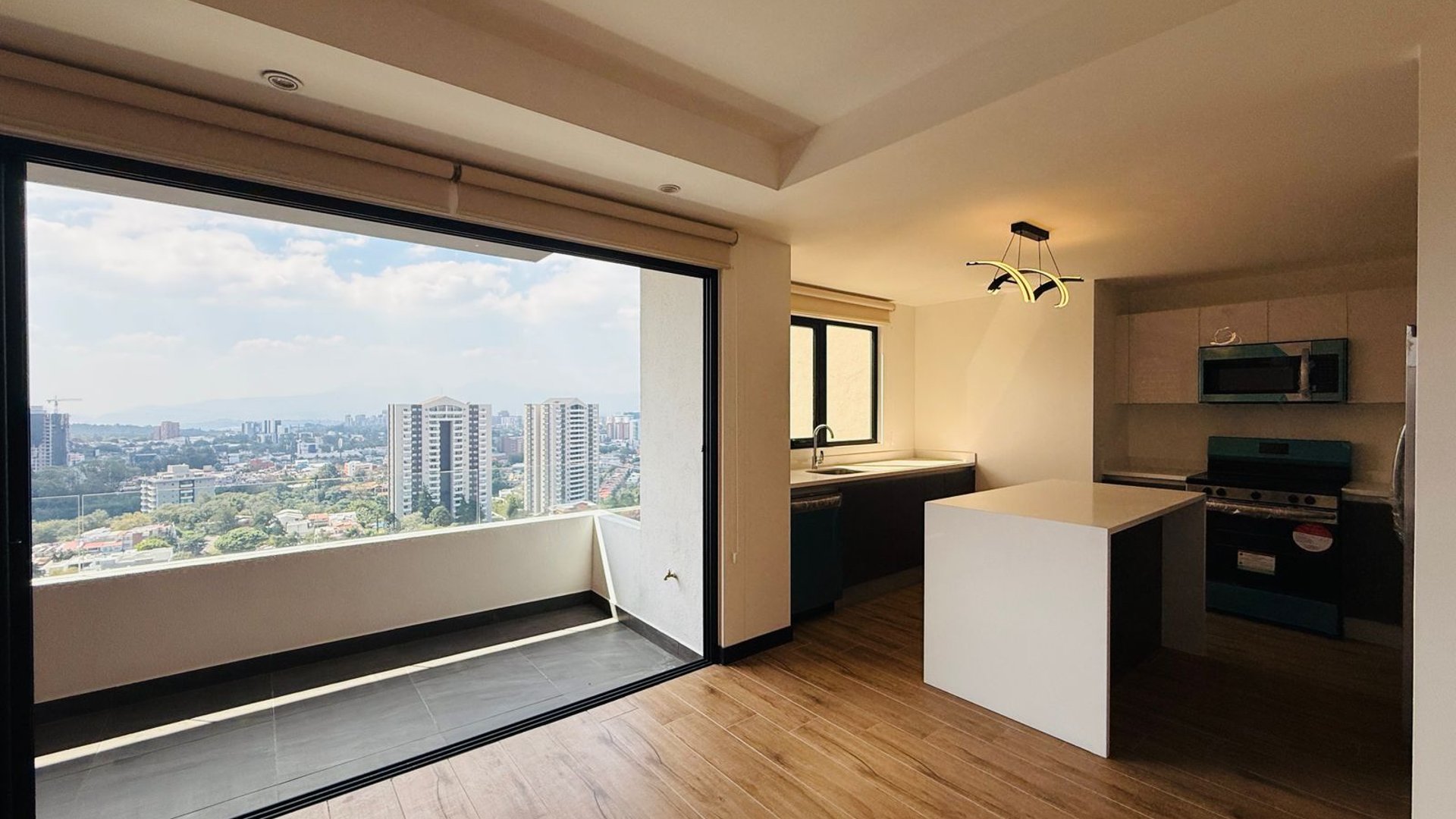 ALQUILER DE HERMOSO APARTAMENTO PARA ESTRENAR - ALENA, ZONA 15 - Miniatura 3