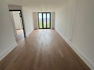 📍 APARTAMENTO EN VENTA – 3 HAB  | EDIFICIO CÉNTRICO | ZONA 5 - 5