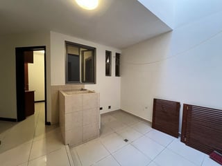 Venta de hermosa casa en Condominio – Colonia El Prado, Zona 10 - Image 23