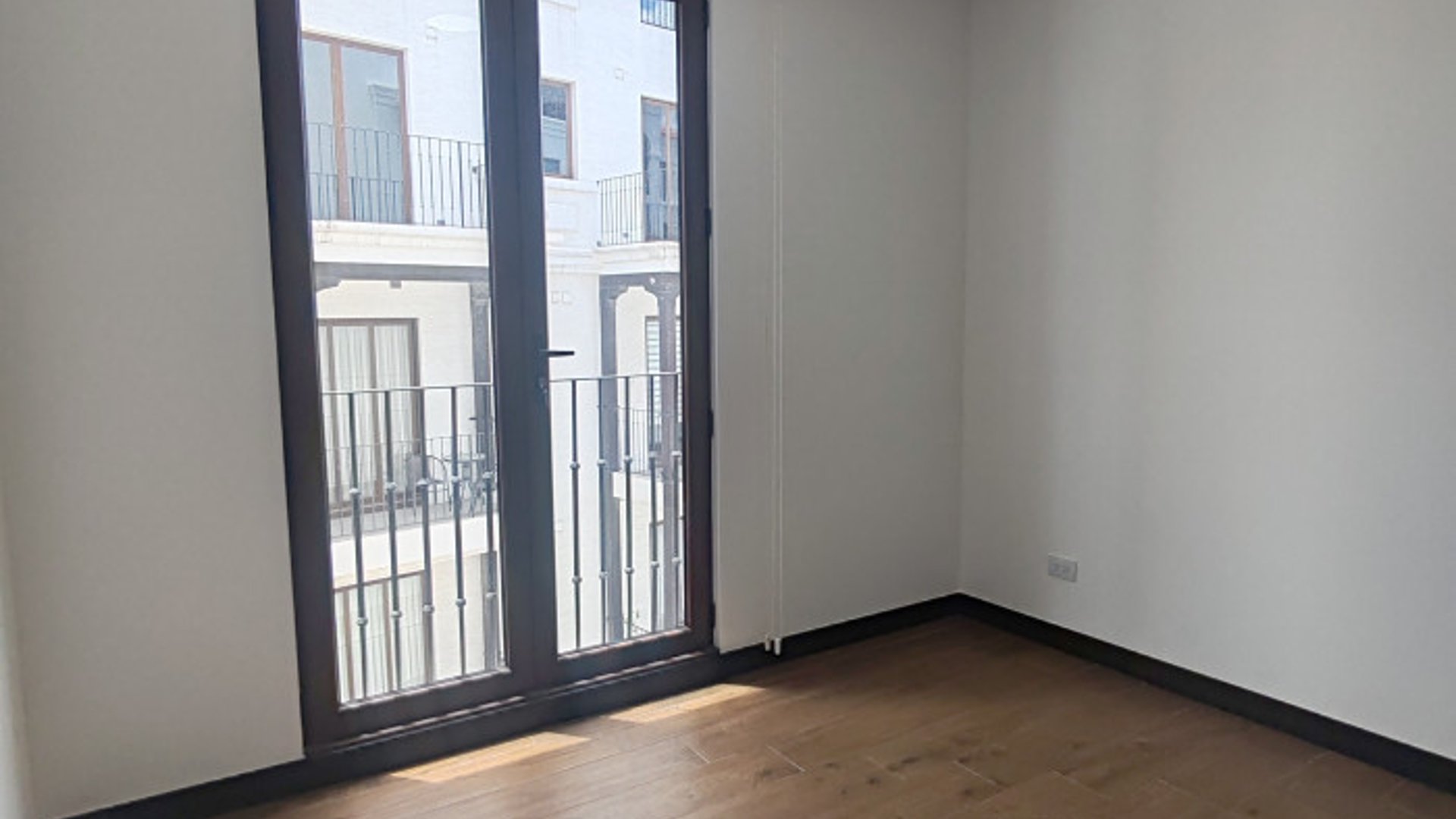 Apartamento en renta en Lirios de Cayala zona 16 - Miniatura 6