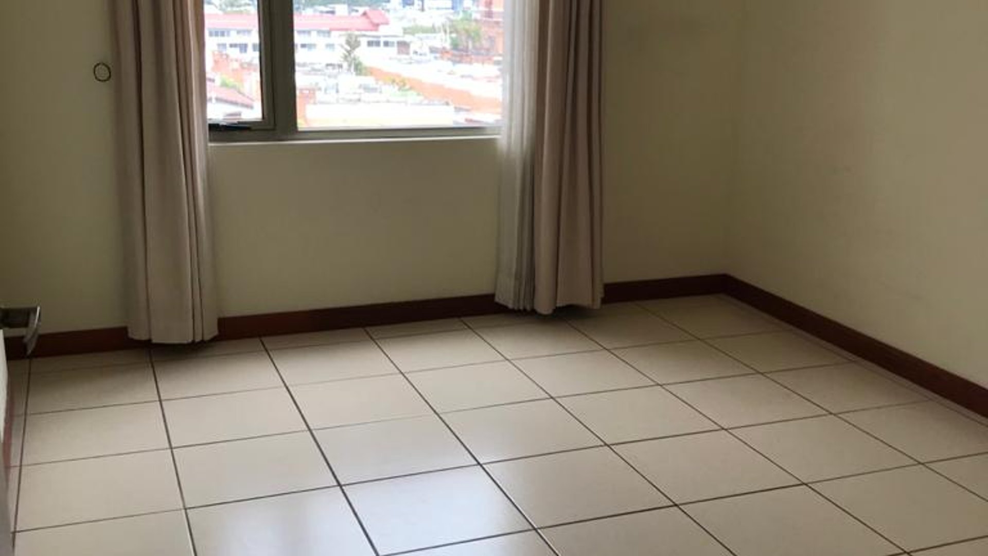 APARTAMENTO JARDINES DEL ACUEDUCTO - Miniatura 5