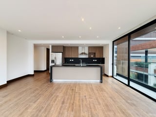 ALQUILER DE HERMOSO APARTAMENTO PARA ESTRENAR - GAURA, ZONA 15 - 4