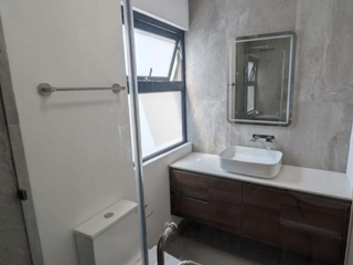 ALQUILER DE MODERNO APARTAMENTO - BONA 10, ZONA 10  - Image 6