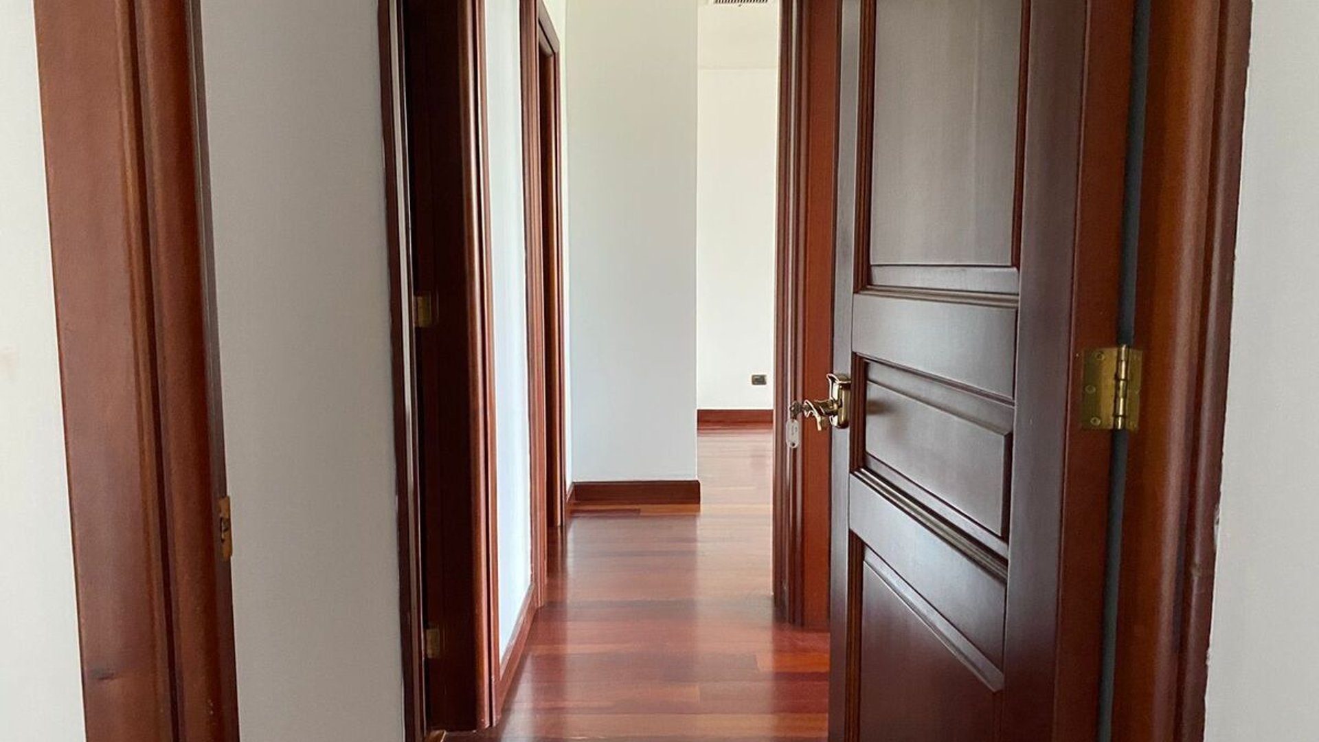 Apartamento en ALQUILER en Báltica zona 14 - Miniatura 48