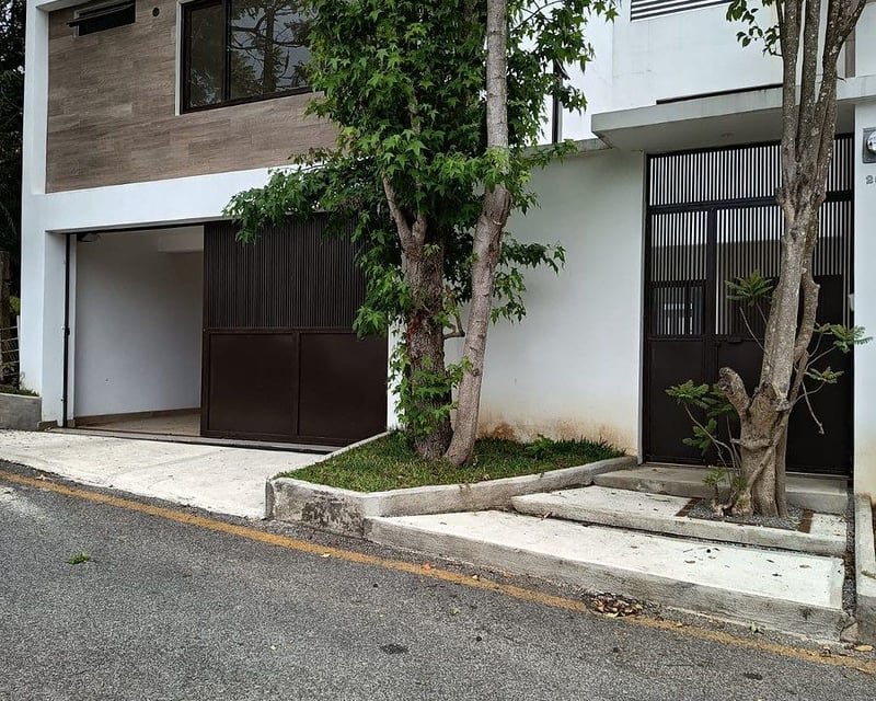 Casas en VENTA en Arrazola 1