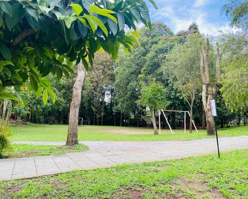 CASA EN VENTA EN RESIDENCIALES SAN JORGE ZONA 11