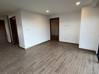 Vendo Apartamento 3 habitaciones en edificio Parque 14 Ref-6035 - 4