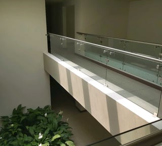 ELEGANTE CASA EN VENTA CASA Y CAMPO - Miniatura 13