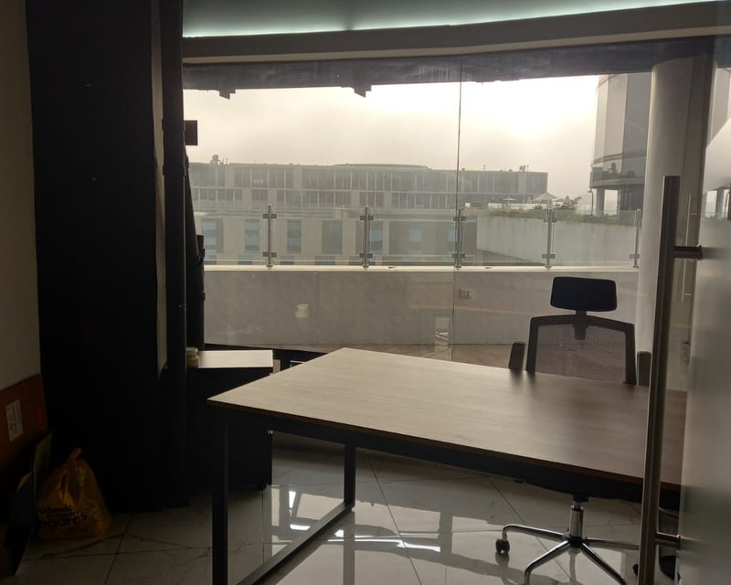 Oficina privada en Renta en Edificio Geminis