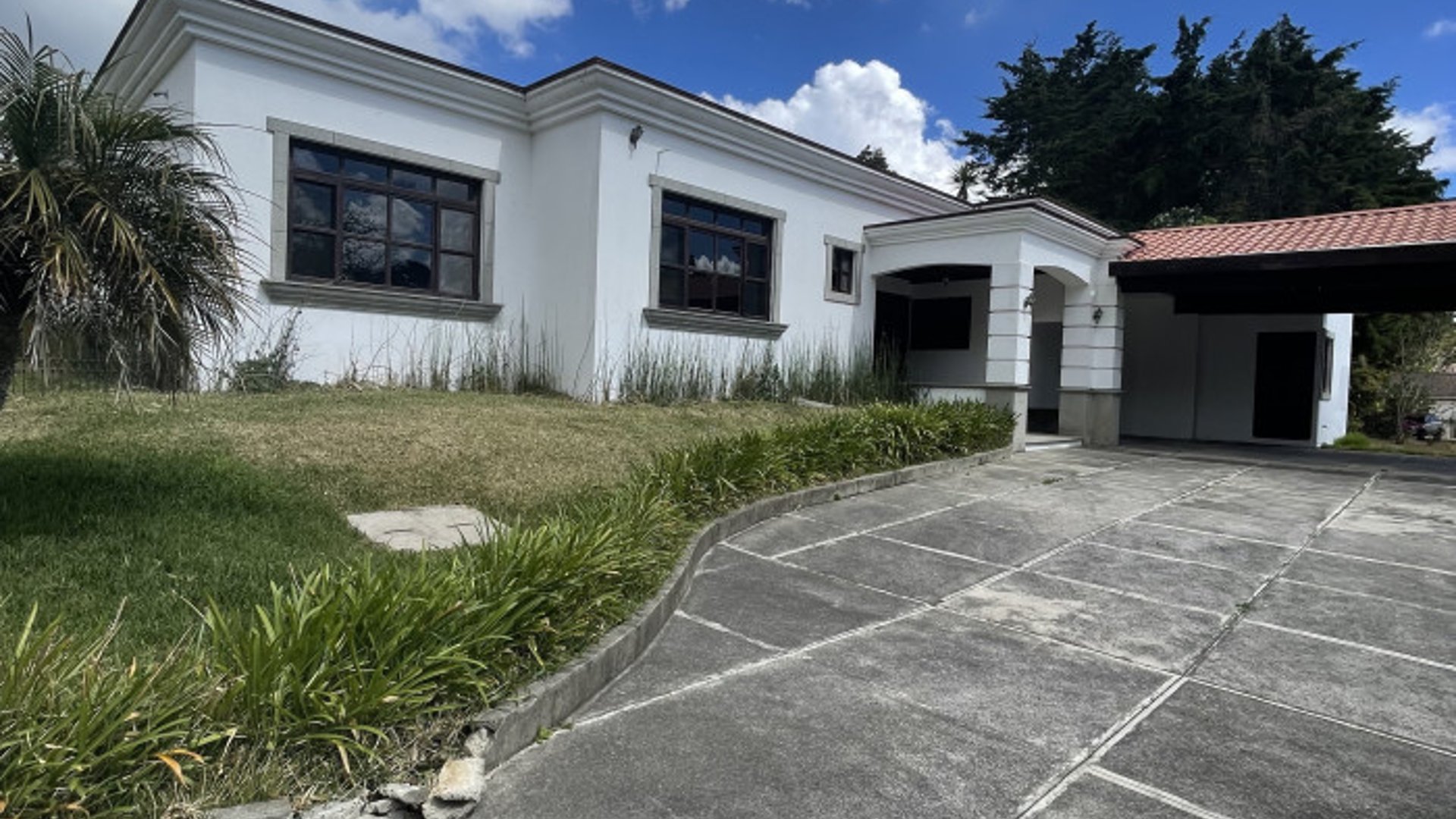 Casa de un nivel en Renta y Venta Km 18.5 CAES