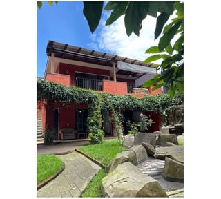 Casa en Venta Km. 9 Carretera a El Salvador – San Rafael II, frente a Hilton Vis