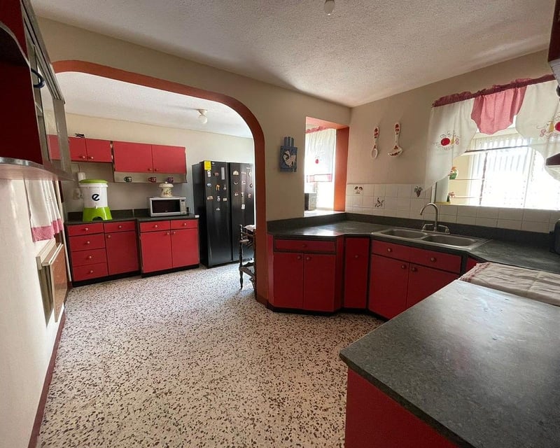 Casa en venta Valles del Sol, zona 4 de Mixco