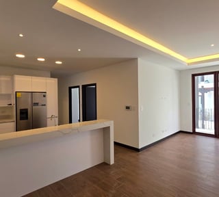 Apartamento nuevo en renta en Cayalá zona 16 Lirios lV 3 habitaciones