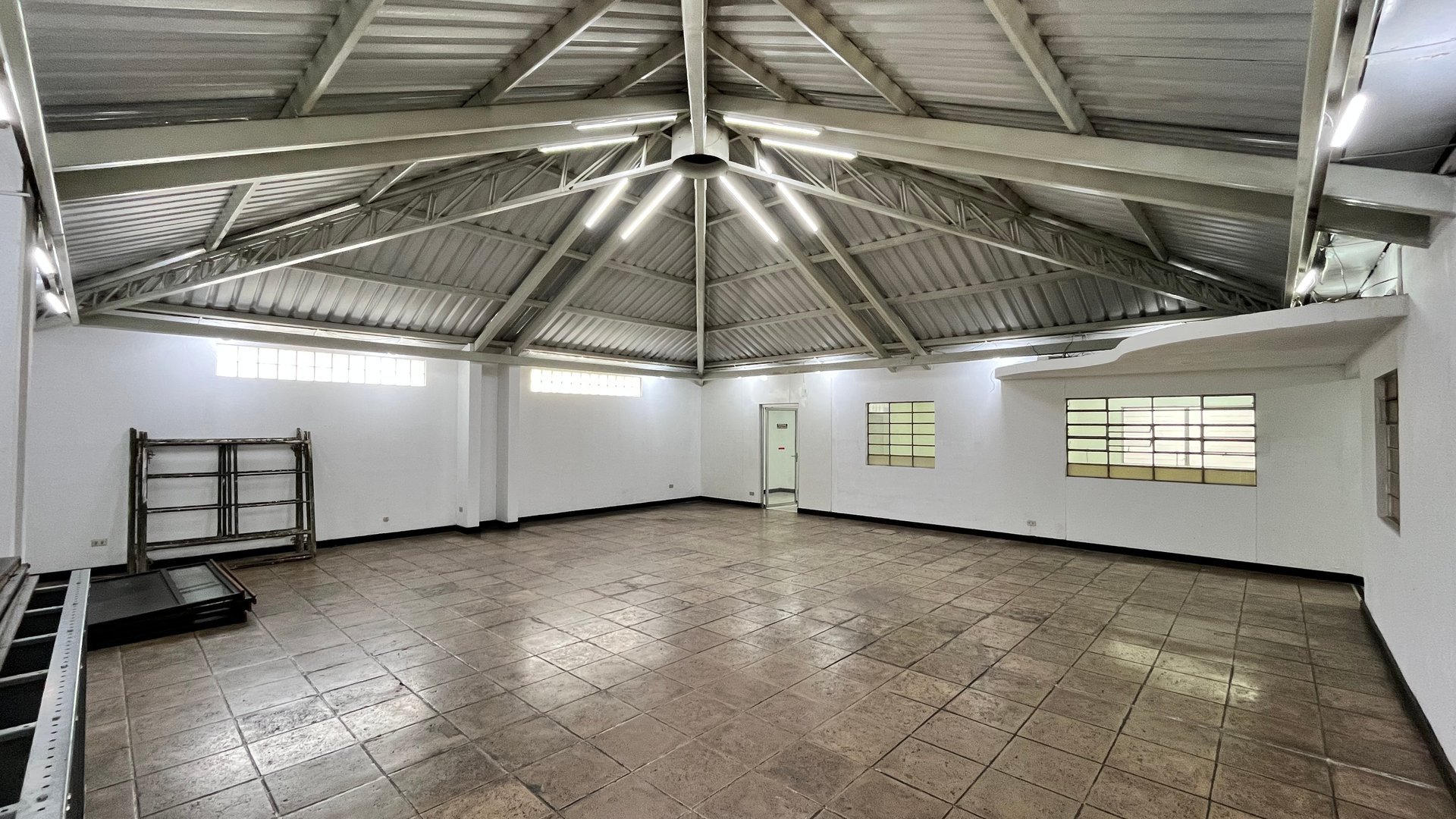 Propiedad Comercial en Alquiler | Avenida Petapa - Miniatura 7